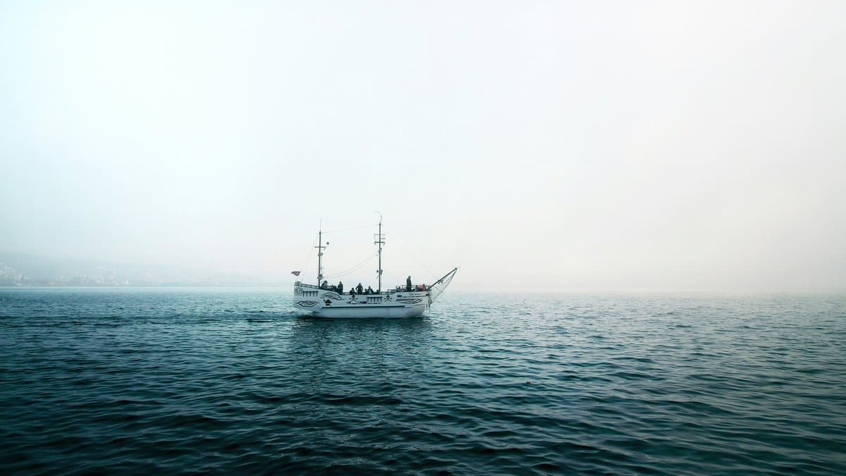 Astilleros como base de estrategia marítima: ampliar el mantenimiento, reparación y revisión (MRO) con aliados